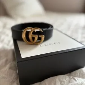 Gucci Gold and Black Marmont Belt